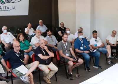 I partecipanti all'Assemblea nella nuovo aula didattica AOPA Italia