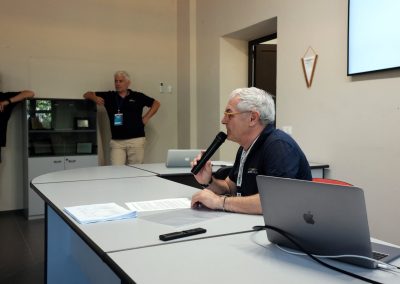 Il Presidente Rinaldo Gaspari relaziona all'Assemblea dei Soci
